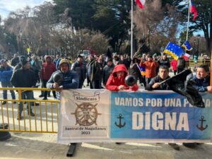 Pescadores se tomarían hoy Ruta 9 en reclamo al Gobierno por conflicto de la luga