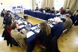 Reacciones de enmienda aprobada que respalda elección de padres en educación de hijos