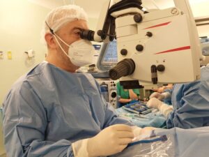 Lista de espera en Oftalmología disminuye: 500 usuarios atendidos en último trimestre
