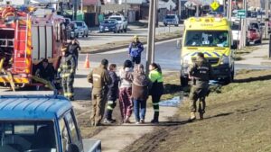 Municipalidad ofrece ayuda social a familia damnificada en incendio de Villa Las Etnias