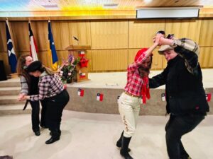 Con tradicional pie de cueca Aula Hospitalaria conmemoró Fiestas Patrias