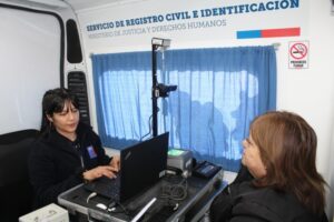 Registro Civil inauguró moderna oficina móvil
