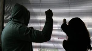 Fiscalía acreditó delito de desacato en contexto de violencia intrafamiliar