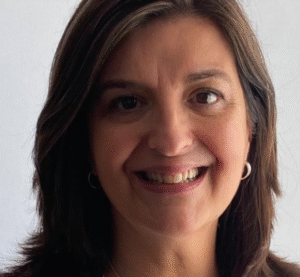 Directora del Insafa es destacada por mantener buenas relaciones comunitarias en favor de la comunidad educativa
