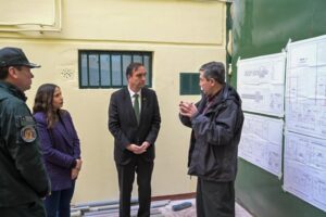 Mejoramiento de la sección femenina de la cárcel de Punta Arenas presenta un 90% de avance
