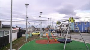 Municipio de Punta Arenas finalizó la mejora de 59 plazoletas del sector surponiente