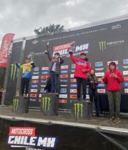 La dinastía Pablo Paredes marcó presencia en una nueva fecha del motocross nacional