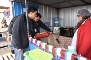 Salud intensificará fiscalizaciones en venta de alimentos en Muestra Criolla del Parque María Behety