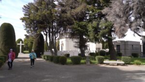Cerca de 70 puestos de ventas se instalarán frente al Cementerio Municipal
