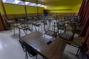 Tiltil anunció el cierre de nueve colegios a partir de hoy