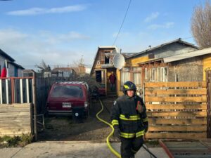 Incendio afectó a vivienda del barrio 18 de Septiembre en Punta Arenas