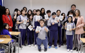 Jueza expuso sobre el Día Internacional de la Niña ante estudiantes del Liceo Nobelius