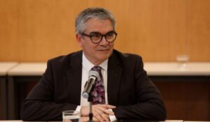 Mario Marcel: “La economía va a  estar creciendo el próximo año”