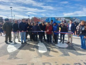 Barrio El Pingüino cuenta con moderna y remodelada plaza