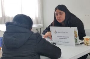Con más de 100 atenciones se gestó primera jornada de operativo de asesorías migratorias