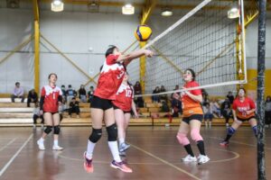 Liga Regional de Vóleibol no se detiene y va por su octava fecha