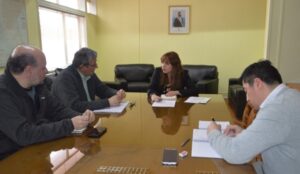 Buscan terreno fiscal para desarrollar proyecto de planta pesquera en Natales