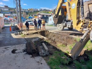 Magallánicos molestos por constantes cortes de agua