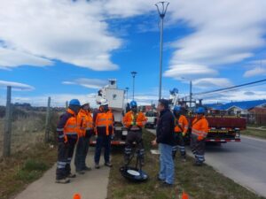 Municipalidad inició proceso de reposición de lumanrias