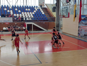 Con partidos en infantiles y adultos continúa hoy el básquetbol federado