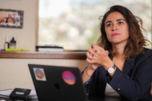 Diputada Morales solicitó estudio para regular la tarifa aérea de Punta Arenas y Puerto Williams