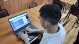 Estudiantes del Liceo Sara Braun fueron certificados en software “Sabre”