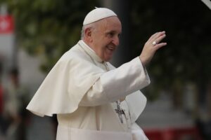 Papa Francisco se comunicó con Javier Milei tras su triunfo en el balotaje