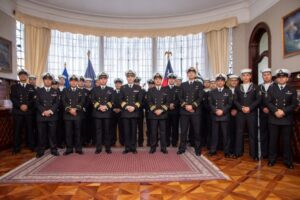 Nuevas dotaciones para las bases navales antárticas se presentaron en la Tercera Zona Naval