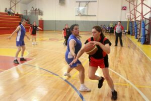 Municipalidad de Punta Arenas lanzó el certamen de básquetbol Copa de Campeonas