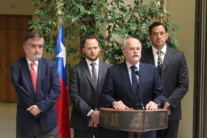 Diputado Matheson hizo un llamado al Gobierno por rechazo a partida de Educación