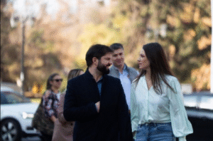 Presidente Boric confirma quiebre amoroso con Irina Karamanos: 