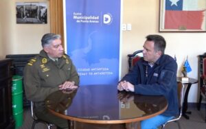 Municipalidad de Punta Arenas busca trabajo en conjunto con Carabineros