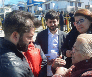 Pescadores se manifestaron por la cesantía en visita de Presidente Boric