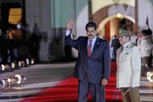 Lula da Silva le pide a Nicolás Maduro  que no tome medidas unilaterales