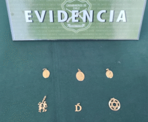 Detienen a sujetos involucrados en el robo a 