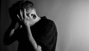 Especialista sugiere pasar acompañados Año Nuevo para mantener una buena salud mental