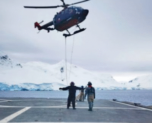 Puerto “Bahía Paraíso” recibe activación de la Armada en Territorio Antártico Chileno