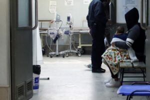 Declaran culpables a dos falsos médicos por muerte de mujer en clínica clandestina