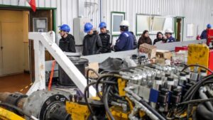 Estudiantes participaron en curso de Energías Renovables e Hidrógeno Verde