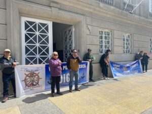 Pescadores artesanales se reunieron con autoridades para resolver el petitorio