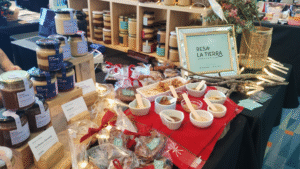 Regalos y sorpresas para Navidad se pueden  encontrar en feria Showroom