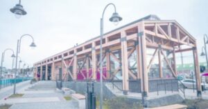 Buscan formalizar a sujeto que roció bencina a una guardia de seguridad y amenazó con incendiarla