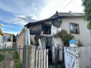 Incendio deja el 60% de una casa habitación quemada