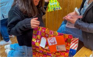 Usuarios de Mejor Niñez vivieron una Navidad con regalos y grata compañía