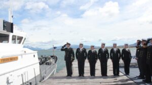 Lancha de servicio 1617 “Puerto Natales” realizó su ceremonia de cambio de mando