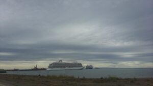 Empresa Portuaria Austral entrega estadísticas parciales de Temporada Turística de Cruceros 2023-2024