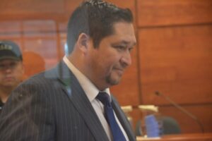 Exfiscal jefe de Natales enfrentará a la justicia por incurrir en los delitos de cohecho y revelación de secreto