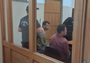 Minutos de terror vivió taxista: lo asaltaron y luego lo atropellaron con su propio móvil