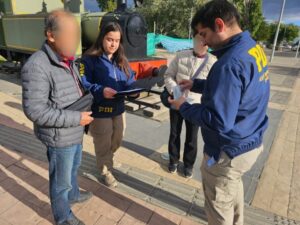 PDI realiza fiscalizaciones de extranjeros en el centro de Puerto Natales