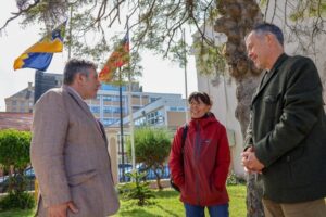 SLEP establece convenio con carrera de Arquitectura de la UMAG